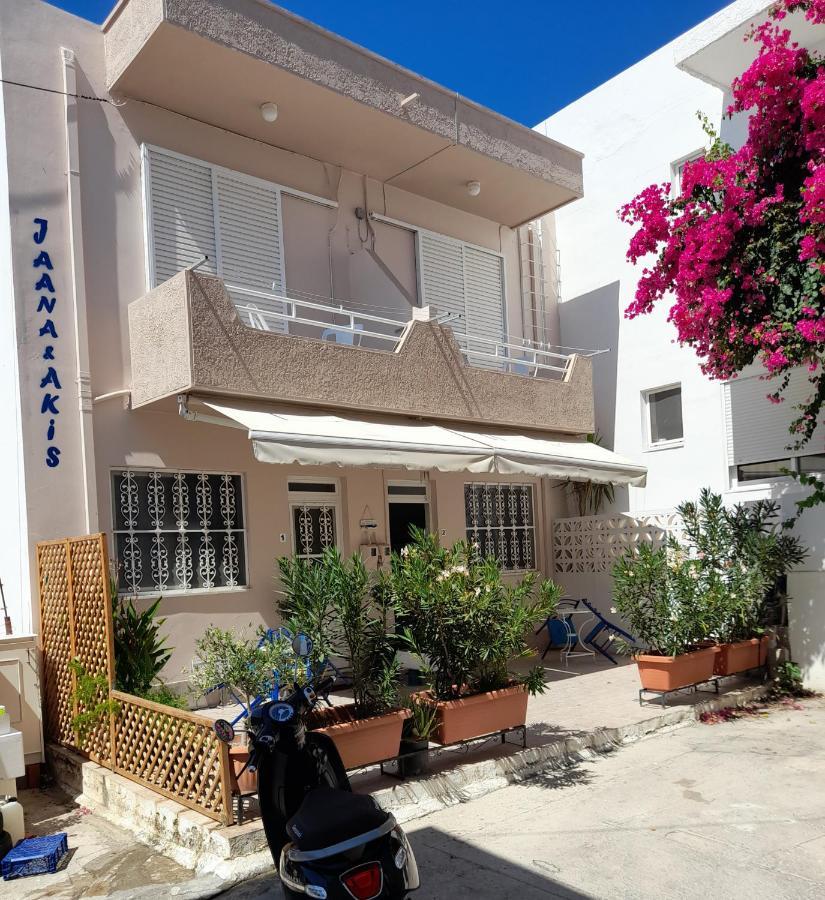 Jaana & Akis Holiday Home 1&2, Haraki Exterior photo